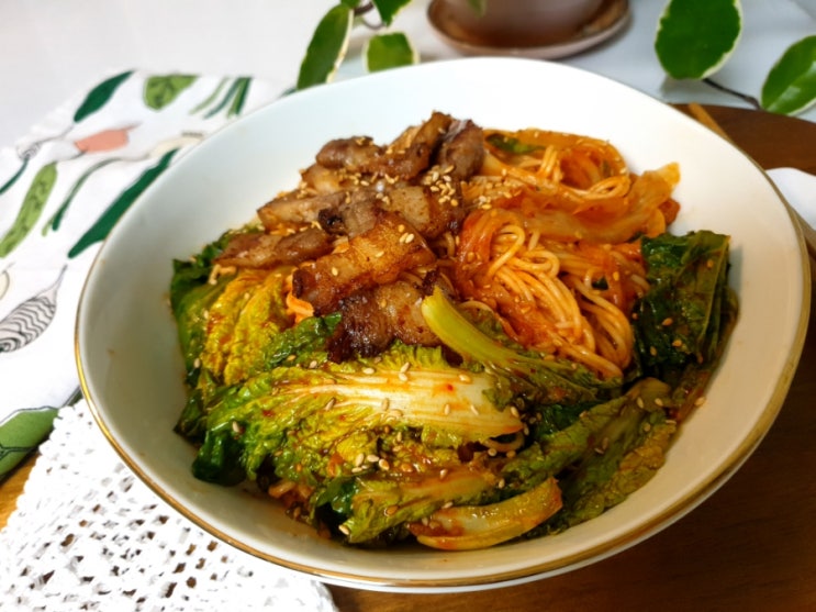 편스토랑 류수영 비빔국수 봄동비빔면 양념장 소스 비율 간단한 김치비빔국수 만드는법