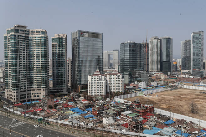  집값에 절망한 서울 사람들이 결국 선택한 일