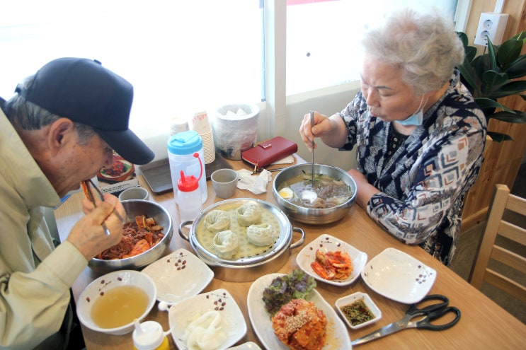 수원평양냉면 70년 된 전통을 맛볼 수 있는 황해면옥 수원점