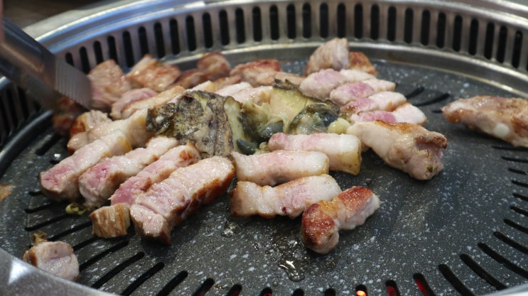 [사당역 맛집] 삼겹살과 전복을 함께 먹을 수 있는 시골명가