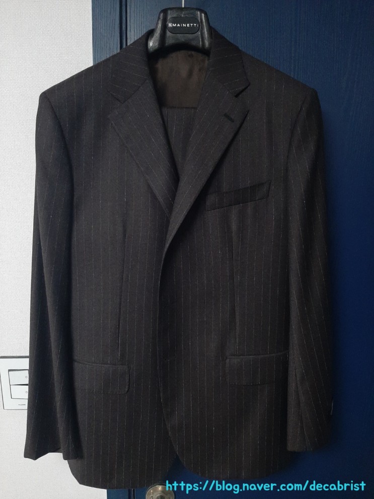Belvest Pinstripe DarkBrown Suit 벨베스트 핀스트라이프 다크브라운 수트