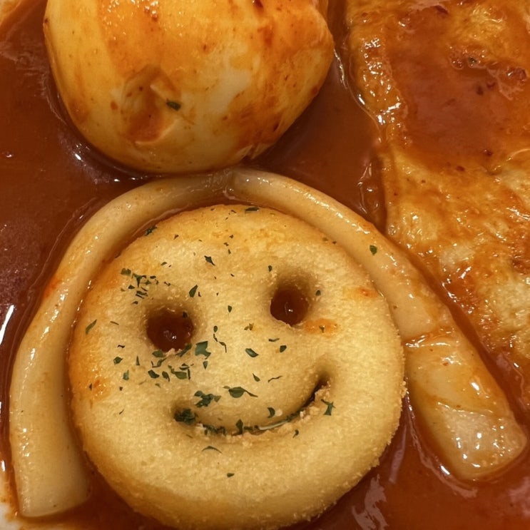  천안 신부동 터미널 먹자골목  분식  누를황 떡볶이