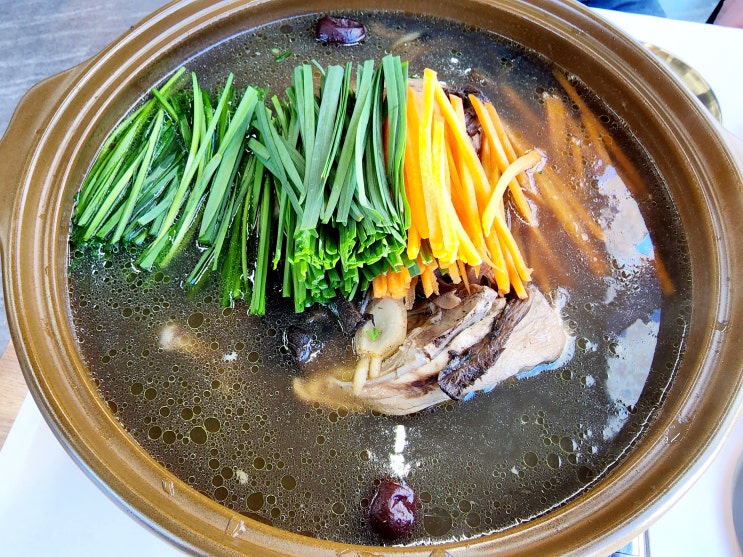  [오산 장수촌 누룽지백숙 한방능이백숙] 몸보신에 좋은 능이버섯 백숙