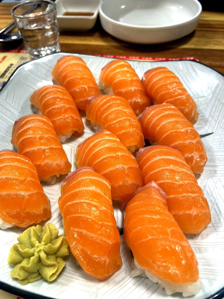  [신사] 은행골 : 가로수길 연예인들의 맛집