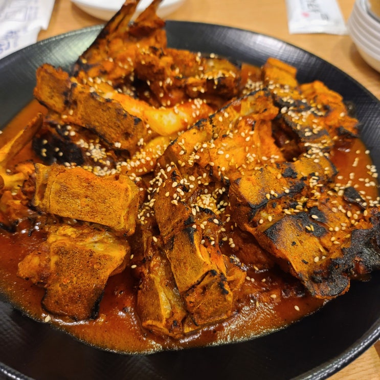  [안양맛집] 뼈구이와 뼈찜이 맛있는 안양예술공원맛집 ‘흰돌감자탕’