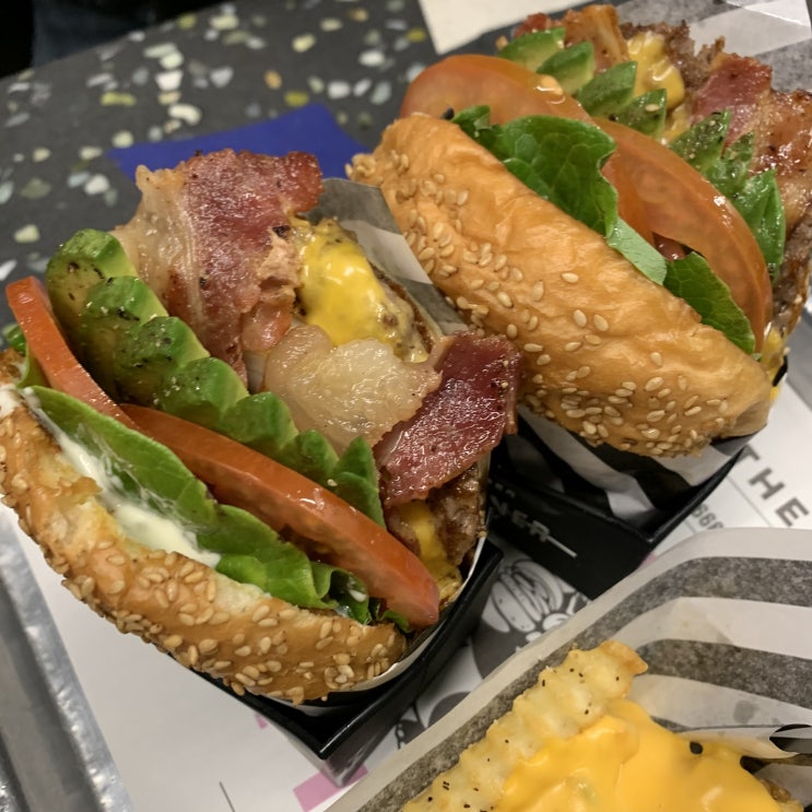 <서울 압구정 맛집> 사람들이 다운타우너 다운타우너하는 이유를 알겠습니다..."다운다우너 청담" <서울 압구정 맛집> 사람들이 다운타우너 다운타우너하는 이유를 알겠습니다..."다운다우너 청담"
