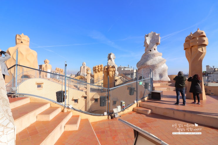  코로나 시국 스페인 여행 까사밀라 (Casa Mila) 바르셀로나 가볼만한 곳 여행지 추천
