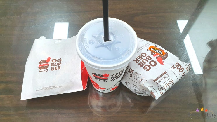 문정역 오지버거(OG BURGER) 치킨휠렛 2조각,가방 증정 이벤트!