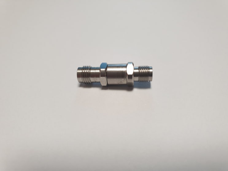 고주파 변환 젠더 어댑터_MicroWave RF Adapter_2.4mm(female) to 2.92mm(female) 40 GHz K type_YSSAD2.4f2.92f