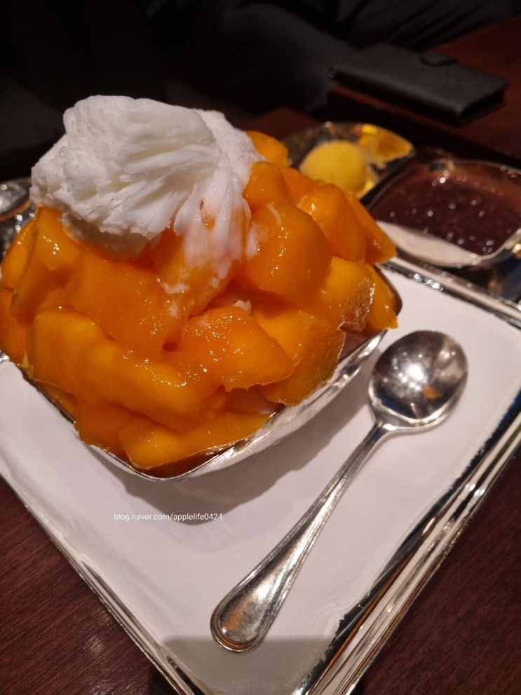  서울신라호텔 애플망고빙수 가격 또 올랐네요