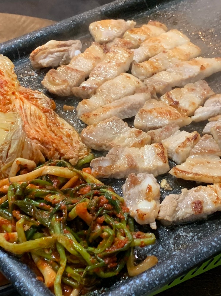  인천논현동맛집 / 24시역전회관, 두툼한 삼겹살과 한우국밥의 조화