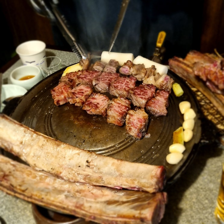  삼각지 줄 서서 먹어도 아깝지 않은 우대 갈비 맛집 : 몽탄