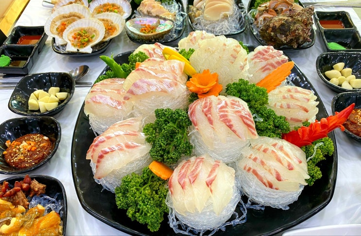  신안맛집 백길천사횟집 싱싱한 해산물과 푸짐한 스끼다시에 반하다