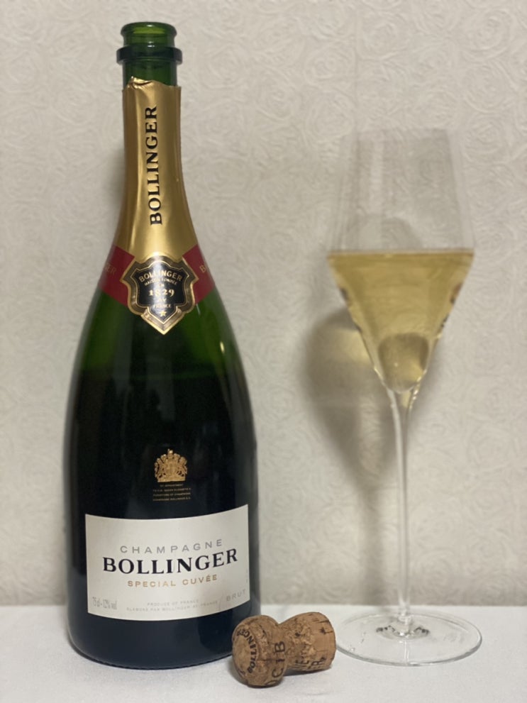  Bollinger, Special Cuvee Brut Champagne N.V.