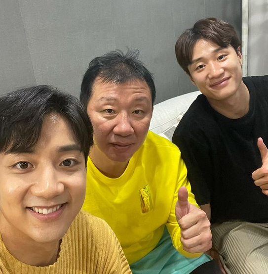 허웅 허훈 프로필 연봉 군대 인스타 허웅 허훈 프로필 연봉 군대 인스타