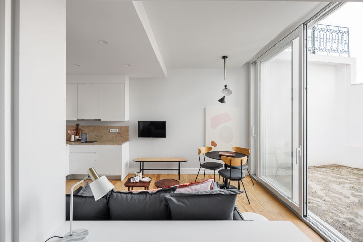 [부산 인테리어 길] 공간을 그리다 현대적인 감각이 돋보인 복층 아파트 리모델링 인테리어
