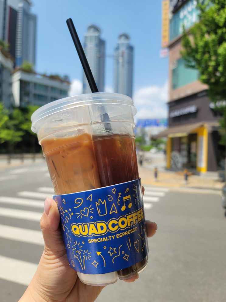  동탄 쿼드커피 반반 커피가 인상적인 QUAD COFFEE