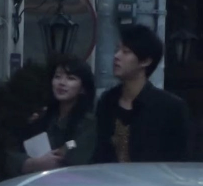  수지 안효섭 8년? 9년 전 투샷