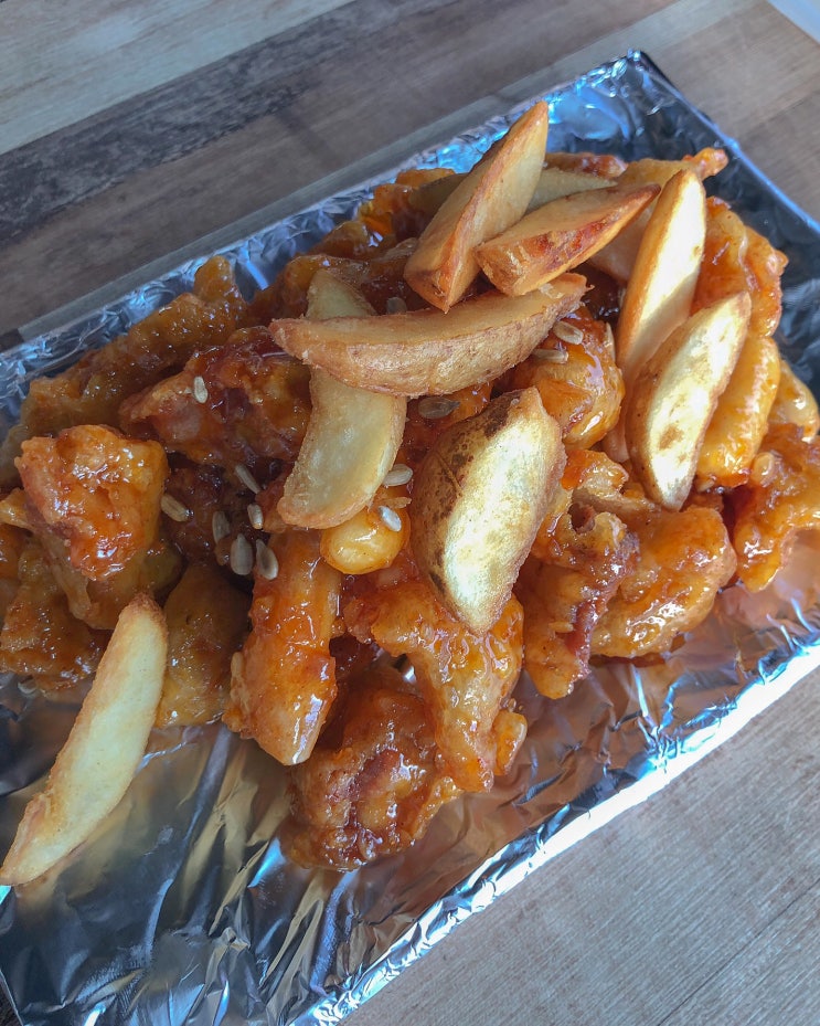  [울산 슬도 닭강정] 바(bar)좌석이 있어 바다 보면서 닭강정 먹을 수 있는 곳