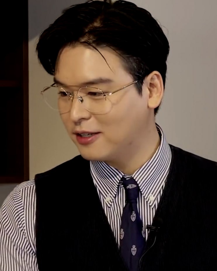  [의정부안경]나 혼자 산다, 이장우 안경 의정부 옐로우비 남자 투브릿지 골드 (O/M-012)