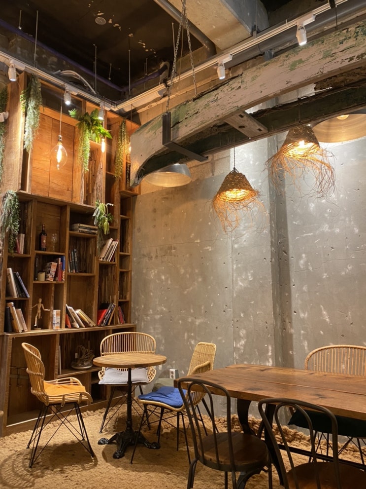 강남역 대형카페 동남아분위기 에이비카페 솔직후기 강남역 대형카페 동남아분위기 에이비카페 솔직후기