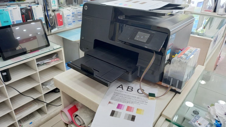 휴대폰매장 프린터 복합기 hp8640 헤드가 문제가 생겼어요...- 울산 남외동 휴대폰 할인매장에 사용 중인 무한프린트기 수리합니다.