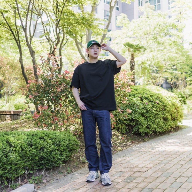  남자 여름 코디를 위한 얇은 청바지, 플랙 일자핏 데님 추천!