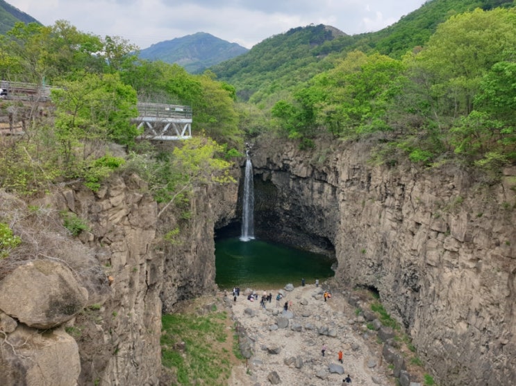 태고의 아름다움을 품은 곳(재인폭포 산책로, 출렁다리)