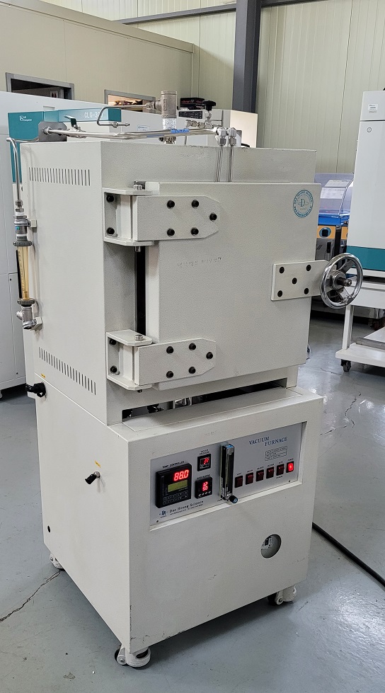 VACUUM FURNACE 진공퍼니스 500