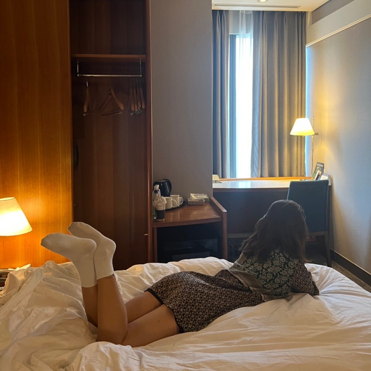 이비스 앰배서더 명동 호텔, 무제한 해피아워와 사우나 후기