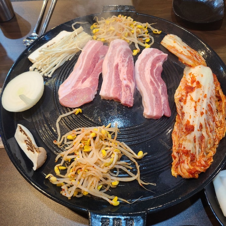  [능동맛집] 군자역삼겹살 - 솥뚜껑고기마루