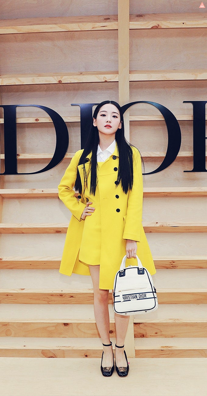 Jo Yi-hyun Dior Fashion Show Wallpapers for iPhone - by Seuljjang