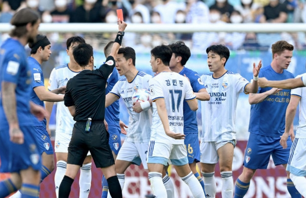 K리그 국내 프로축구 11라운드 8일 강원FC 울산현대 대구FC 수원삼성 제주유나이티드 김천상무 포항스틸러스 성남FC K리그 국내 프로축구 11라운드 8일 강원FC 울산현대 대구FC 수원삼성 제주유나이티드 김천상무 포항스틸러스 성남FC