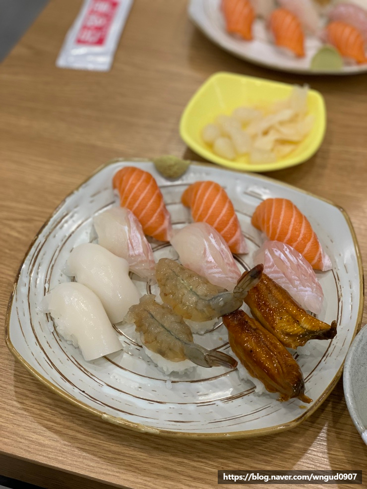  [가산디지털단지역] 초밥맛집 은행골 가산 특선초밥 솔직한 후기 (메뉴/가격/내부/분위기)