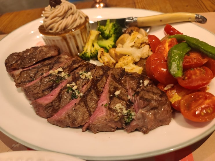 코엑스 데이트! 분위기 좋은 삼성동 스테이크 파스타 맛집! 더플레이스 분위기 좋은 레스토랑