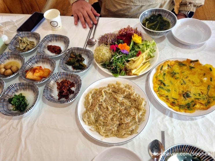  태안 여행 | 마검포 실치회 맛집 바다횟집