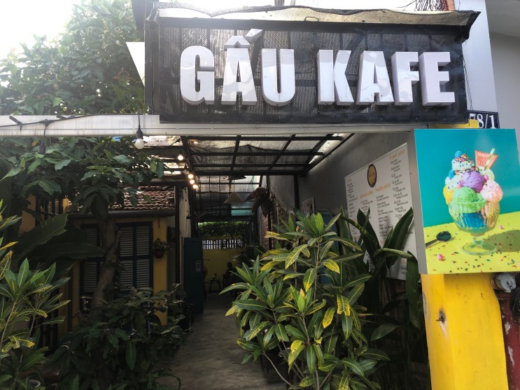다낭 로컬 카페: Gau Kafe
