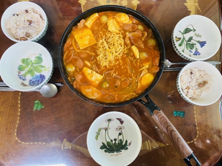 포항부대찌개 땅스부대찌개 항구점 후기 포항부대찌개 땅스부대찌개 항구점 후기