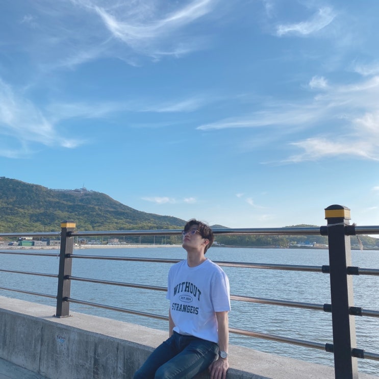  일상 단편 28. 봄에도 눈은 내릴 수 있고, 겨울에도 꽃은 필 수 있다.
