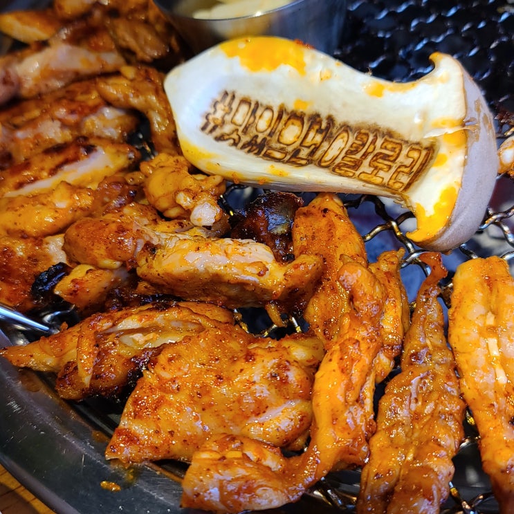  [신림맛집] 숯불로 구워 더 맛있는 '박재성의 메밀숯불닭갈비' 메밀전 메밀막국수까지 맛있는 신림역맛집