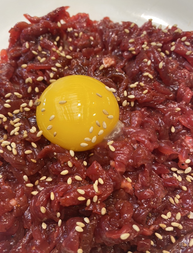  광장시장 맛집 투어 성우 육회 / 박가네빈대떡 / 원조누드치즈김밥