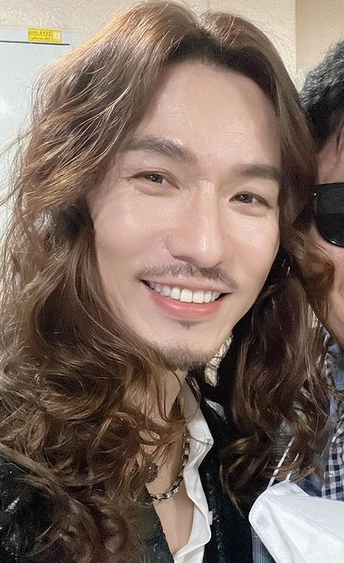 복면가왕 누렁이 정체 정홍일 복면가왕 누렁이 정체 정홍일