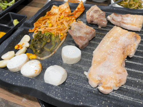  청주 금천동 맛집, 엄청난 센스와 싱싱한 채소의 조화 고향축산물불고기