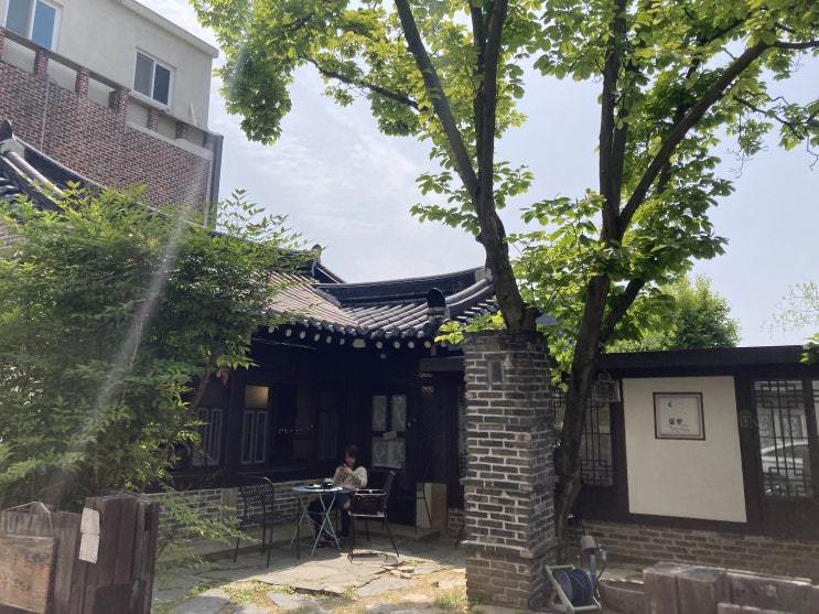  전주 객사 최애 한옥카페 '목련을 부탁해' (위치/메뉴/가격/야외정원/한옥카페/전주영화제)