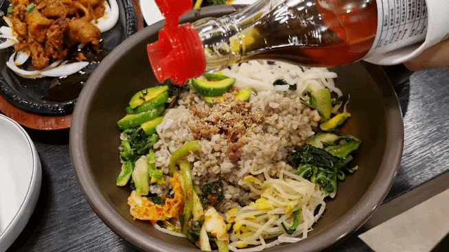  발산역 점심 한식 맛집, [할머니가 차려주는 밥상]에서 보리밥 비빔밥