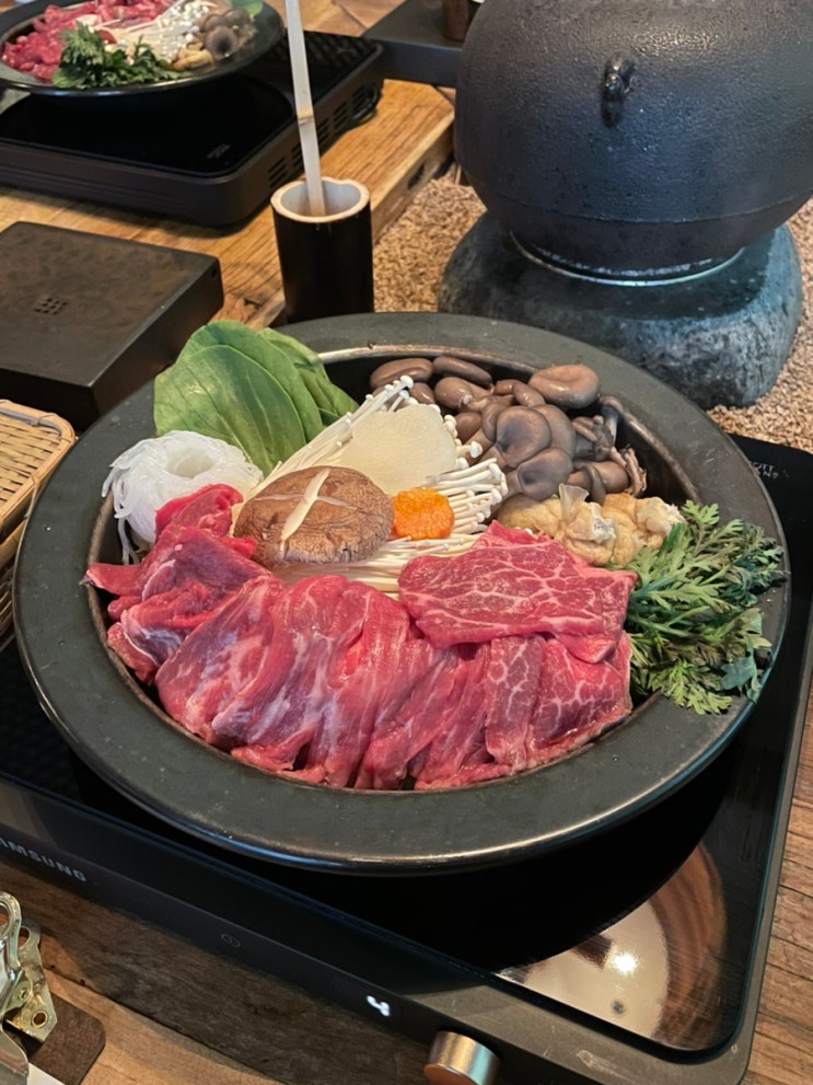  마포구 망원: 일본식 스키야키 맛집 - 티노마드모리