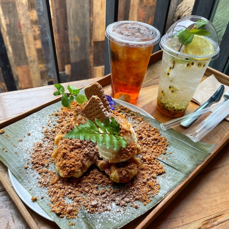 강남역/신논현 분위기 좋은 카페 :: 에이비카페 At Bali (대형카페, 노트북하기 좋은 카페, 크로플 맛집) 강남역/신논현 분위기 좋은 카페 :: 에이비카페 At Bali (대형카페, 노트북하기 좋은 카페, 크로플 맛집)