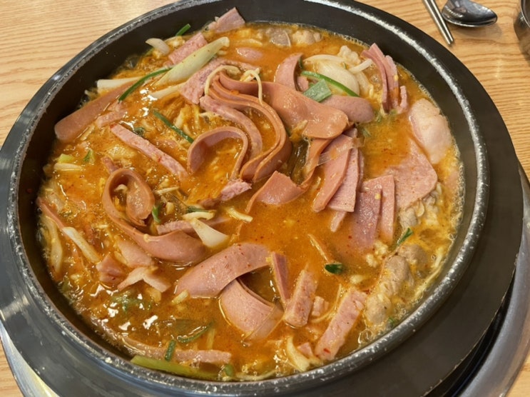  죽동 엉클부대찌개 : 우삼겹부대찌개가 맛있는 대전 부대찌개 맛집