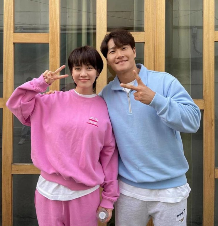 러브라인 형성 중인 '런닝맨' 송지효김종국, "마음이 바뀌었다" 발언에 팬들 발칵 뒤집어져 러브라인 형성 중인 '런닝맨' 송지효김종국, "마음이 바뀌었다" 발언에 팬들 발칵 뒤집어져