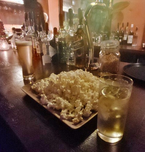  불금을 위한 삼각지역 음악바(Bar), 바이브드블러바드(VIBD BLVD)